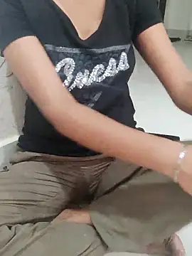 Riya5677 online show from June 2026 04:12:02 AM