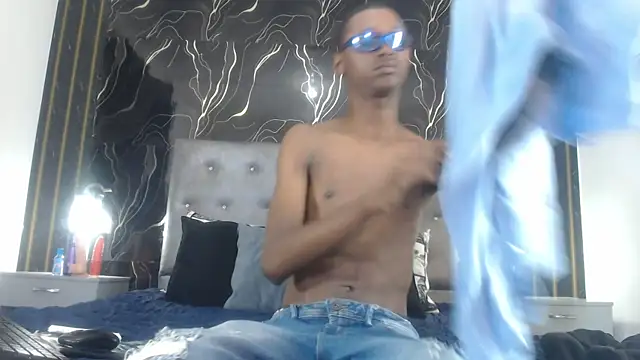 Snapshot of Joel_Bell chatting on July 2026 12:13:01 PM Joel Bell online show from July 2026 12:13:01 PM