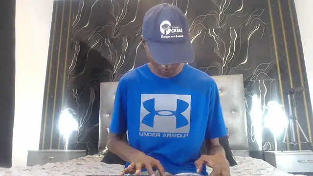 Snapshot of Joel_Bell chatting on June 2026 12:33:01 PM Joel Bell online show from June 2026 12:33:01 PM