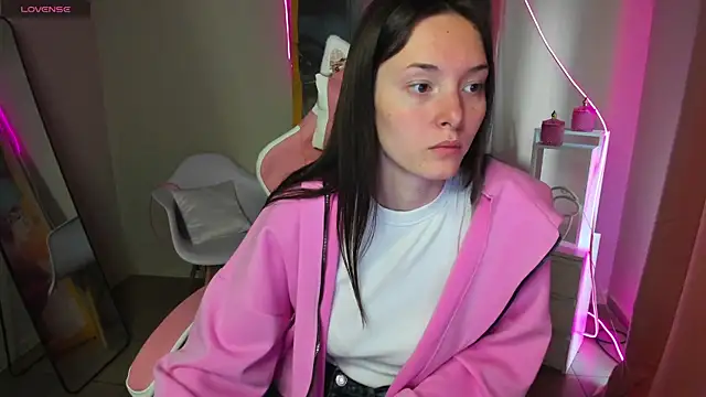 Eva Leeee online show from June 2026 05:14:02 AM
