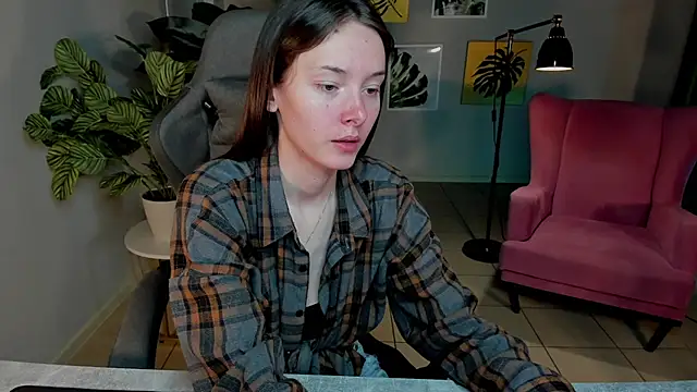 Eva Leeee online show from June 2026 05:05:01 AM