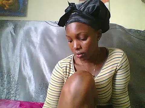 Lianah Pesh online show from July 2026 10:05:01 AM