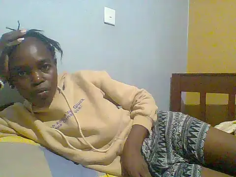 fancyfancy1 online show from June 2026 07:46:01 PM