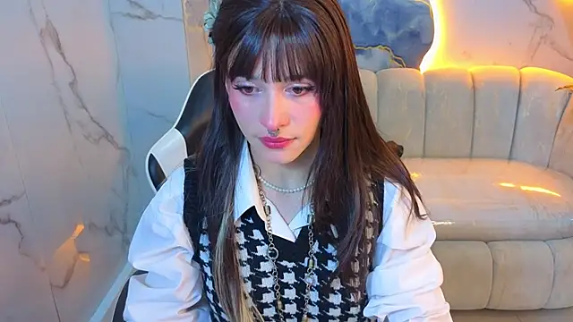 Lily Tx online show from July 2026 12:44:02 PM