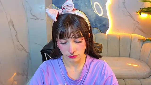 Lily Tx online show from July 2026 07:44:02 PM