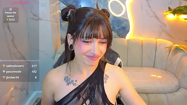 Lily Tx online show from July 2026 04:50:01 PM