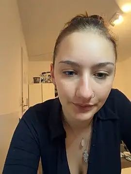 Violet Velvet online show from June 2026 08:32:02 PM