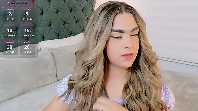 Snapshot of Scarlethvhonparker chatting on October 2025 02:13:02 AM Scarlethvhonparker online show from October 2025 02:13:02 AM