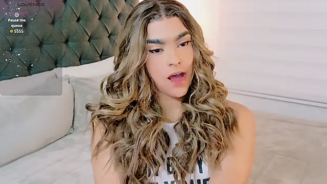 Snapshot of Scarlethvhonparker chatting on October 2025 01:06:01 AM Scarlethvhonparker online show from October 2025 01:06:01 AM