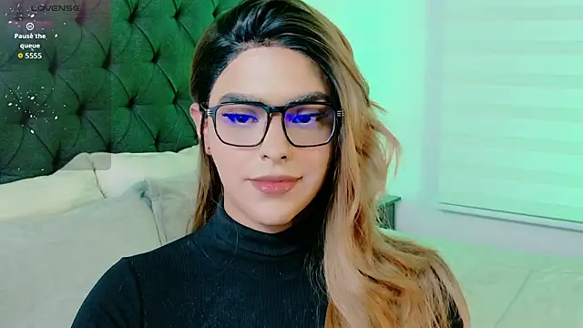 Scarlethvhonparker online show from February 2026 02:00:02 AM