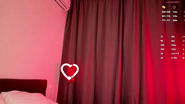 Snapshot of Ballani_Grow chatting on July 2026 07:15:02 PM Ballani Grow online show from July 2026 07:15:02 PM