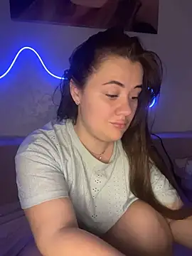 bigass l online show from June 2026 10:18:02 PM