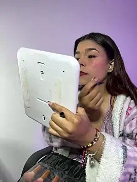 Snapshot of catalina_rios1 chatting on June 2026 05:35:01 AM catalina rios1 online show from June 2026 05:35:01 AM