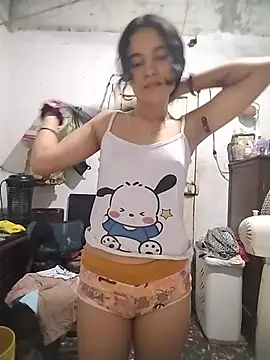 Kittyytinaa online show from June 2026 03:01:01 AM
