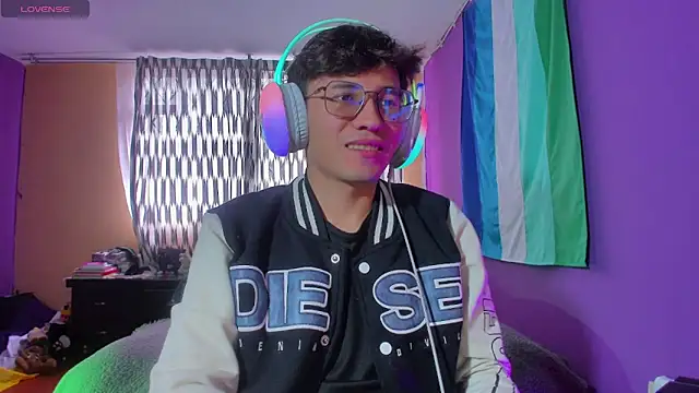 Angelito Twink online show from June 2026 05:56:01 PM