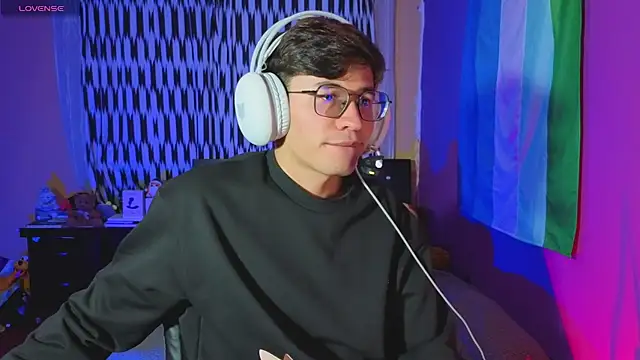 Angelito Twink online show from June 2026 01:37:01 AM