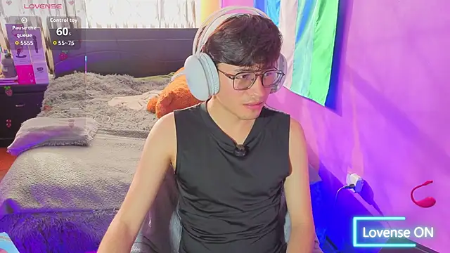 Angelito Twink online show from August 2026 10:07:01 PM