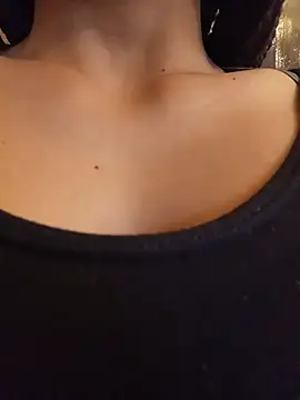 Snapshot of Kittyhart01 chatting on July 2026 01:15:02 PM Kittyhart01 online show from July 2026 01:15:02 PM