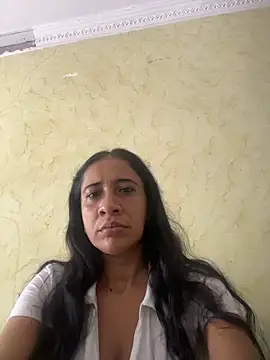 paolaqueenxx online show from June 2026 05:24:02 PM
