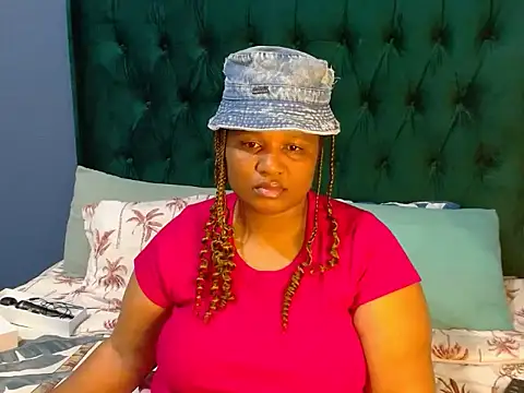 MISS BLACKBERY online show from June 2026 10:08:02 PM