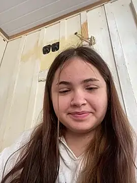 bella  hott online show from July 2026 11:07:02 AM