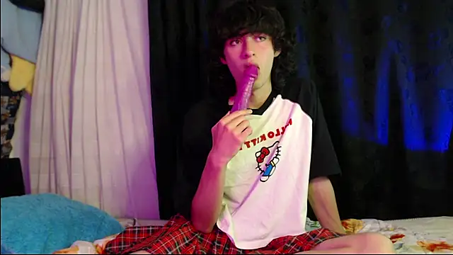 Naomi uwu online show from June 2026 03:48:02 AM
