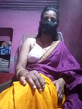Snapshot of Desi_madamm chatting on July 2026 05:15:01 PM Desi madamm online show from July 2026 05:15:01 PM