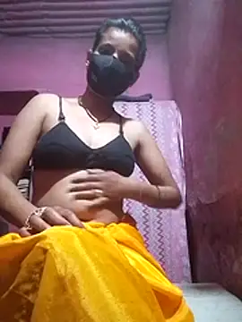 Snapshot of Desi_madamm chatting on July 2026 12:33:02 PM Desi madamm online show from July 2026 12:33:02 PM