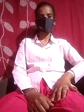 Snapshot of Desi_madamm chatting on June 2026 05:13:01 AM Desi madamm online show from June 2026 05:13:01 AM
