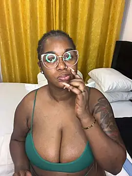 Honeylust26 online show from July 2026 02:13:01 PM