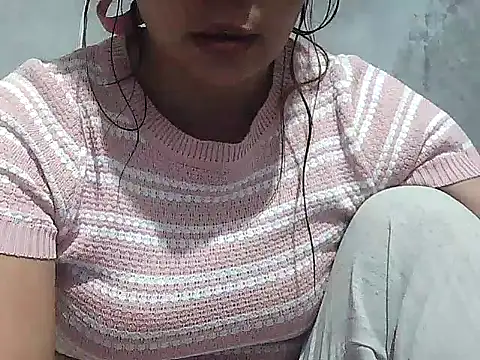 Snapshot of mymommy69 chatting on June 2026 11:48:02 PM mymommy69 online show from June 2026 11:48:02 PM