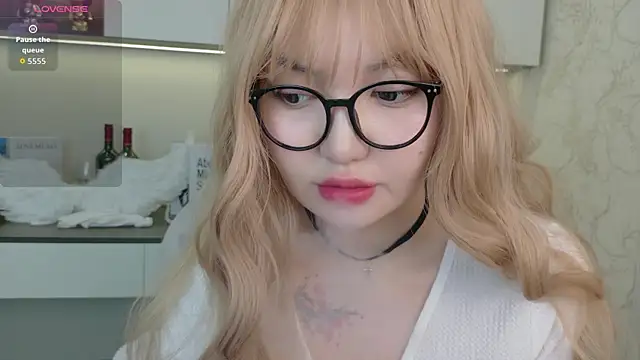sakuraclover online show from July 2026 11:21:01 AM