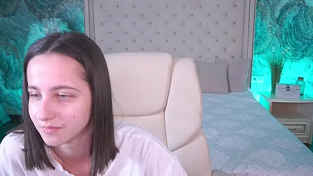 JennyMyLuv online show from June 2026 07:36:02 AM