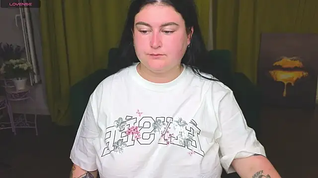 CessieBler online show from July 2026 05:37:01 PM