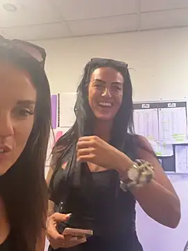 Seductive-Skye32 online show from June 2026 11:53:01 AM