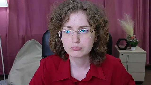 Snapshot of ChuPettigrew chatting on June 2026 03:37:01 AM ChuPettigrew online show from June 2026 03:37:01 AM