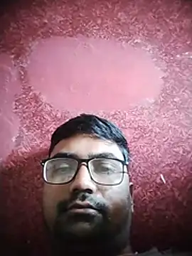 Snapshot of dhirusury050625 chatting on July 2026 06:01:01 AM dhirusury050625 online show from July 2026 06:01:01 AM