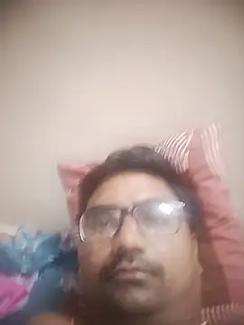 Snapshot of dhirusury050625 chatting on June 2026 05:24:02 PM dhirusury050625 online show from June 2026 05:24:02 PM