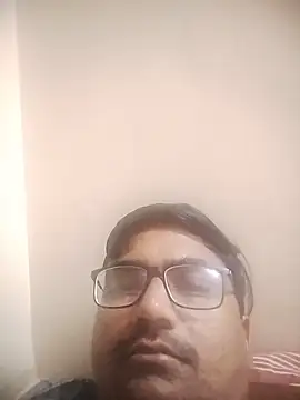 Snapshot of dhirusury050625 chatting on June 2026 05:12:02 PM dhirusury050625 online show from June 2026 05:12:02 PM