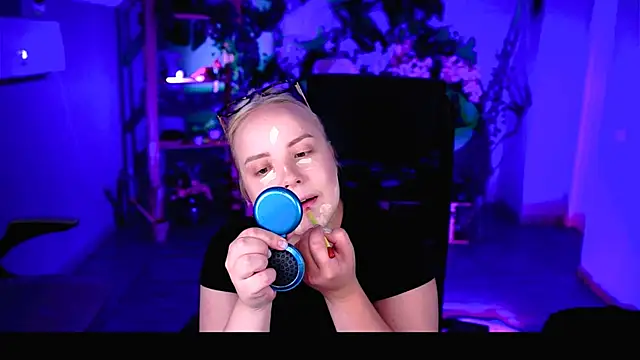 Snapshot of stellawatts chatting on July 2026 12:06:02 PM stellawatts online show from July 2026 12:06:02 PM