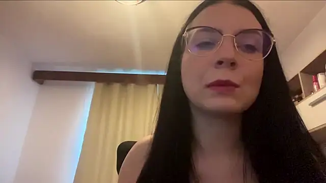 LucyHotelling online show from June 2026 03:28:01 PM