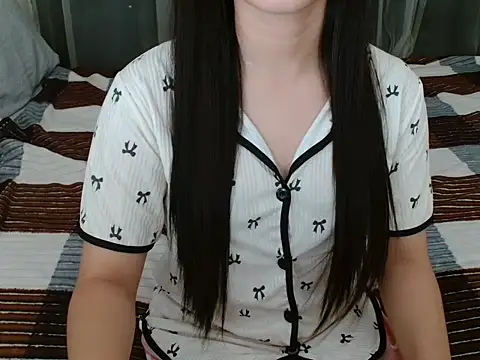 xsavanah01 online show from July 2026 07:42:02 AM