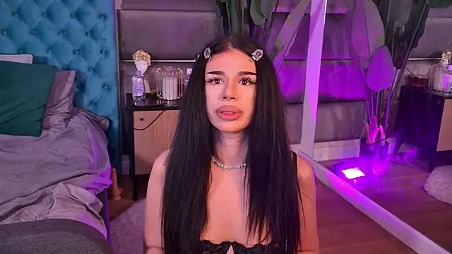 LucianaDelSol online show from July 2026 03:37:01 AM