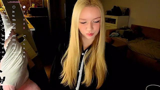 Snapshot of viyy chatting on July 2026 07:39:01 PM viyy online show from July 2026 07:39:01 PM