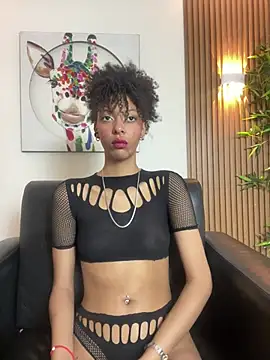 Snapshot of Kiara_Kamau_XXX chatting on July 2026 12:33:02 PM Kiara Kamau XXX online show from July 2026 12:33:02 PM