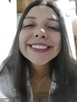 Bella Karoline online show from July 2026 12:04:02 AM
