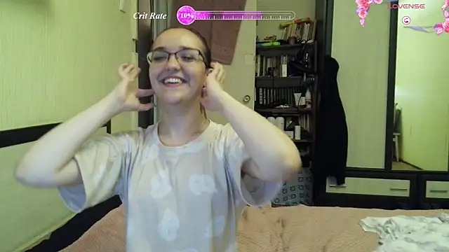 Snapshot of Mia_Ellis chatting on July 2026 03:24:01 PM Mia Ellis online show from July 2026 03:24:01 PM