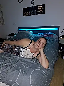 Madame100E online show from June 2026 01:57:01 AM