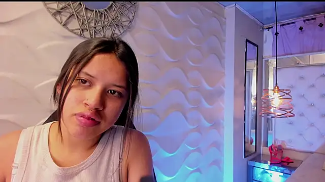 Tifanny-Val online show from June 2026 12:38:02 PM