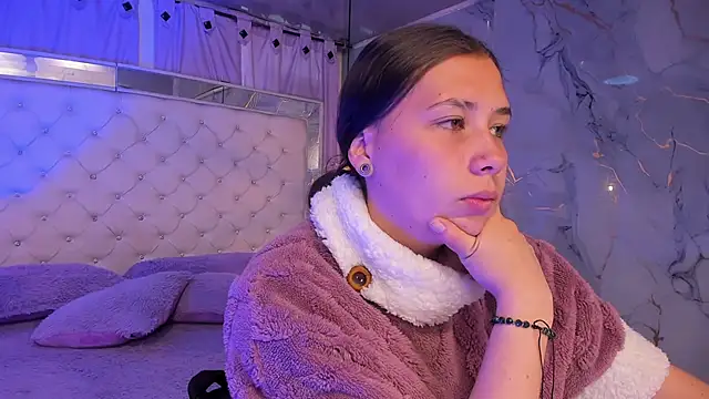 Tifanny-Val online show from July 2026 11:53:01 AM